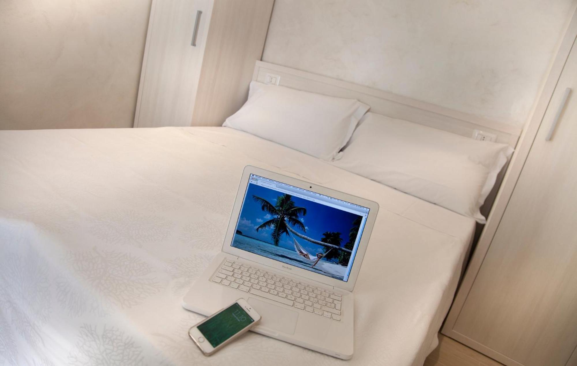 Marina Beach Suite Hotel Rimini Extérieur photo