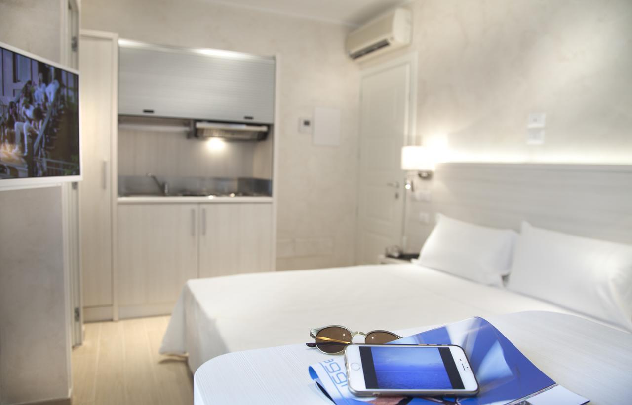 Marina Beach Suite Hotel Rimini Extérieur photo