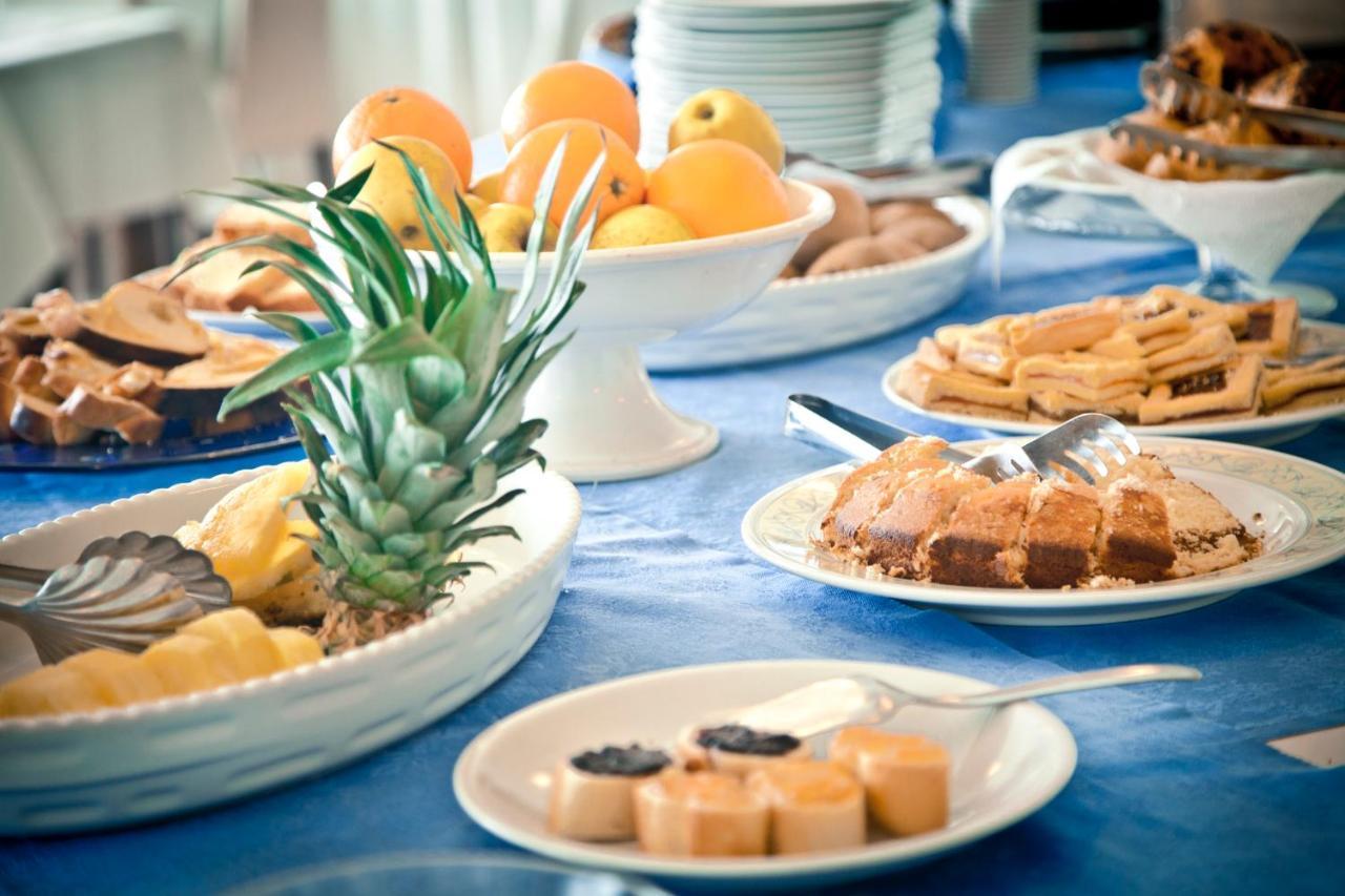 Marina Beach Suite Hotel Rimini Extérieur photo