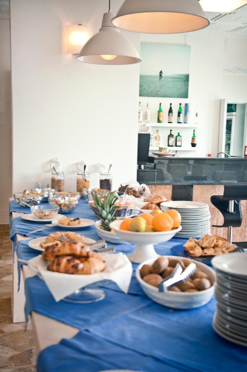 Marina Beach Suite Hotel Rimini Extérieur photo