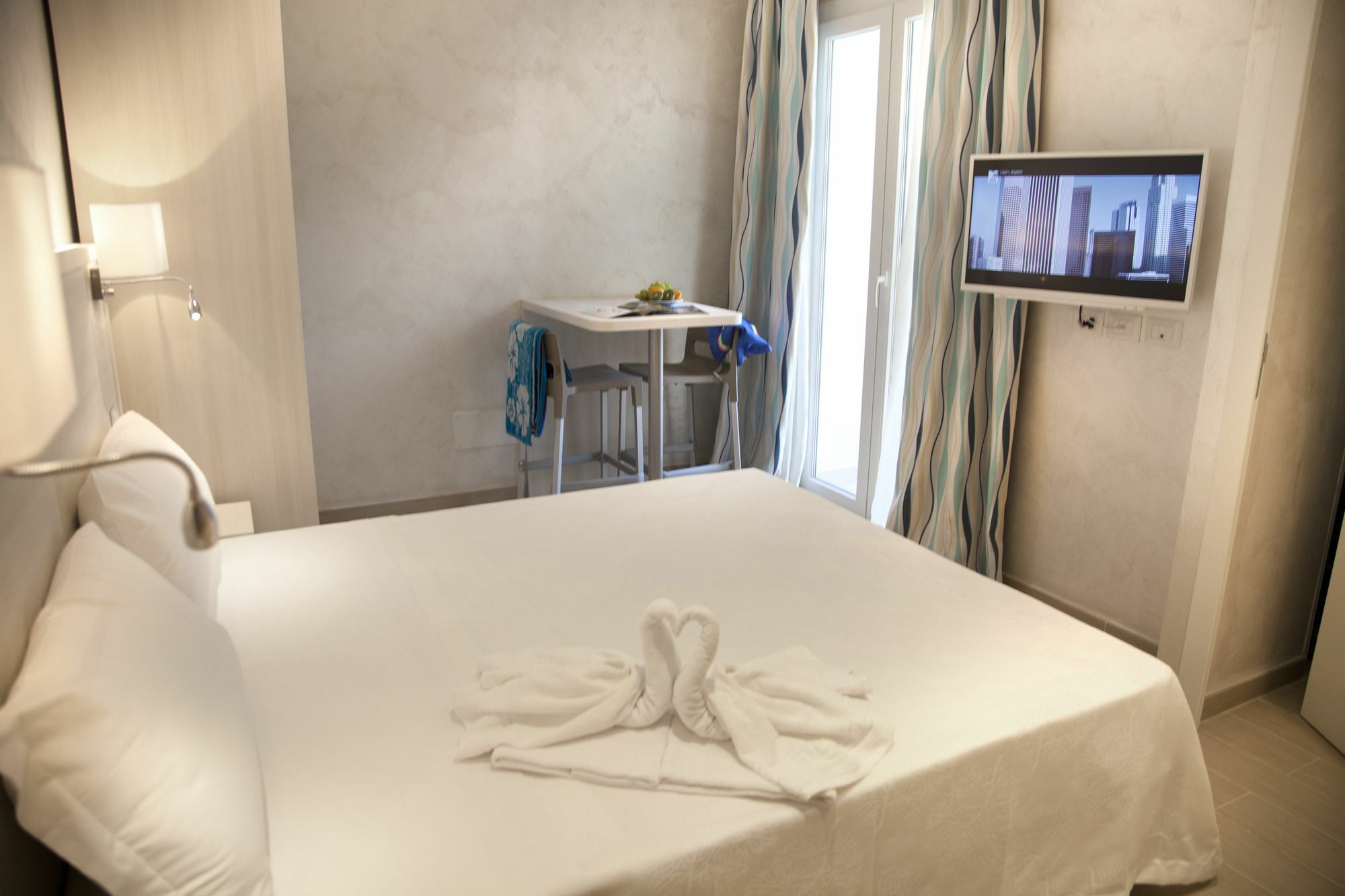 Marina Beach Suite Hotel Rimini Extérieur photo